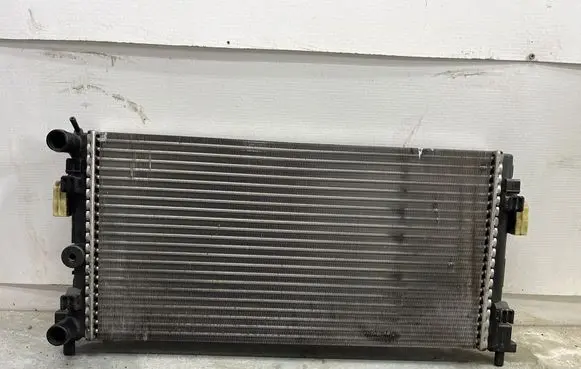 Coolant radiator