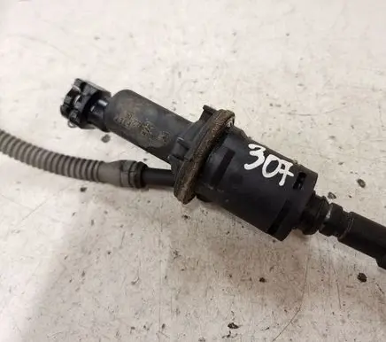 Peugeot 307 Clutch master cylinder
