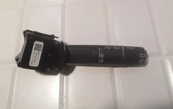 Opel Insignia A Wiper control stalk 20941131 02060410290