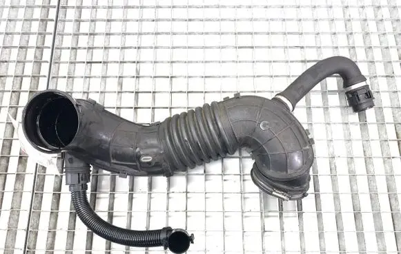 BMW 3 F30 F35 F31 Air intake hose/pipe 