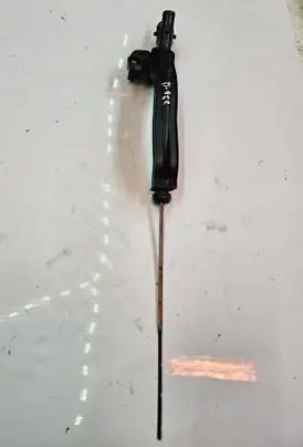 Renault Master III Oil level dip stick 