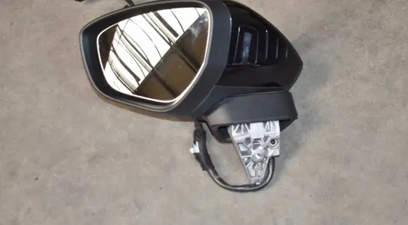 Audi A5 Front door electric wing mirror