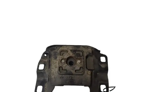 Ford Focus C-MAX Engine mount bracket 322A40J