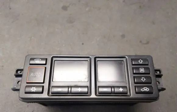 Audi A3 S3 8L Climate control unit 8L0820043B 5HB00760800