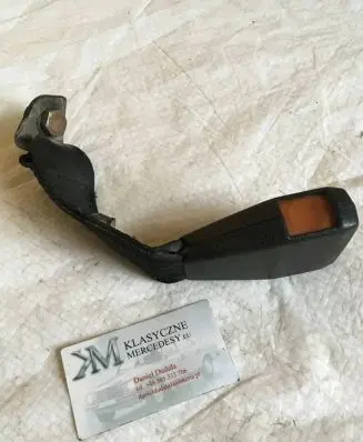 Mercedes-Benz W123 Rear seatbelt buckle 1238601469