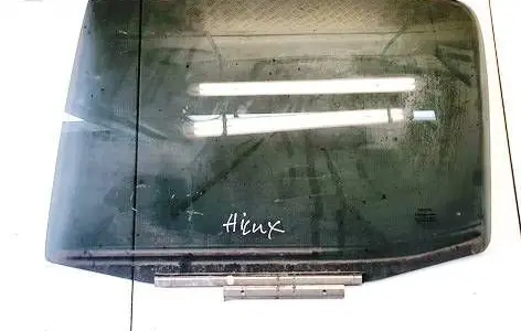 Rear door window glass