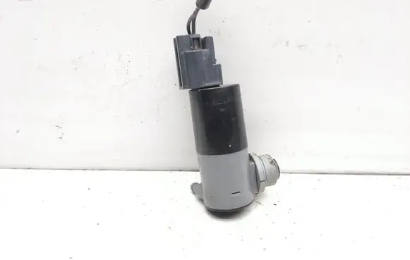 Volvo V40 Headlight washer pump 1019873