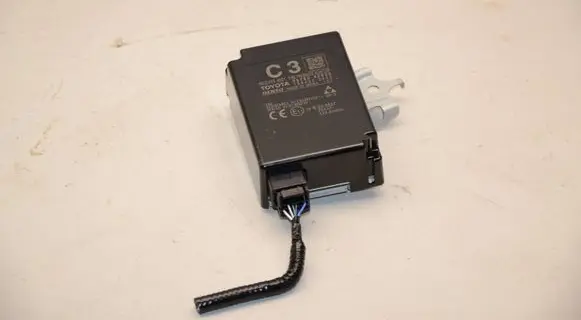 Toyota RAV 4 (XA40) Other control units/modules 8976042033 10897
