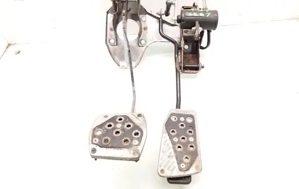 Land Rover Freelander Pedal assembly 