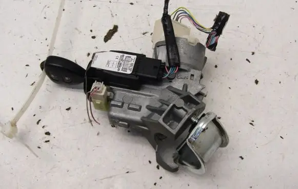 Toyota Yaris Ignition lock 897830D050