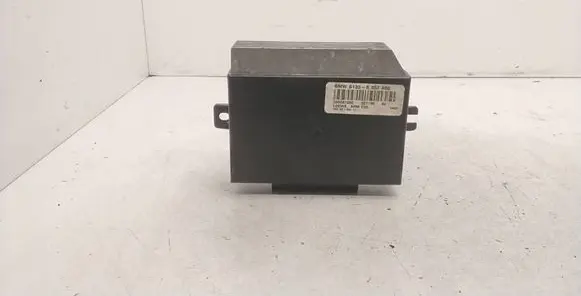 BMW 5 E39 Tow bar trailer control unit/module 61358352406 021196 086081050