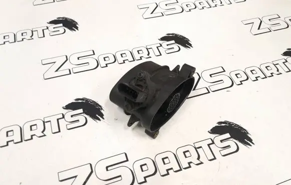 BMW 5 E39 Mass air flow meter 7787076 0928400468