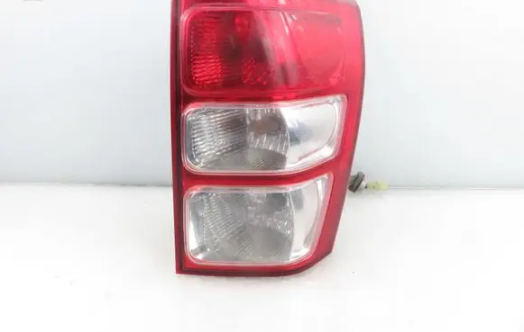 Suzuki Grand Vitara II Rear/tail lights 22059079