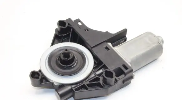 Jeep Cherokee Rear door window regulator motor 931403103