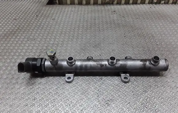 Audi A6 S6 C6 4F Fuel main line pipe 059130090AA