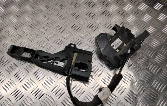 Renault Scenic IV - Grand scenic IV Front door lock 16943003 805021579R