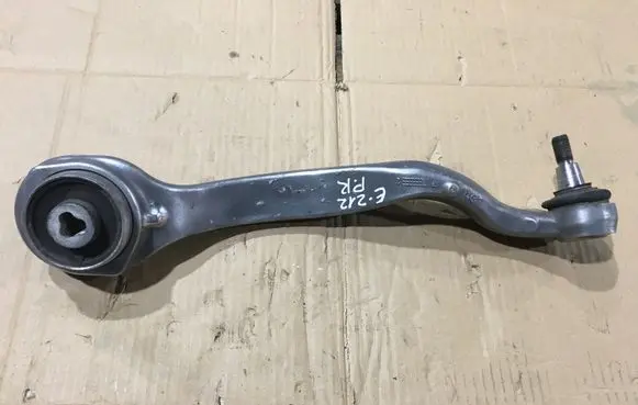 Mercedes-Benz E W212 Front control arm A2123302711