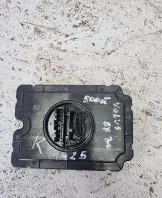 Volvo EX30 Voltage converter/converter module 8892563031
