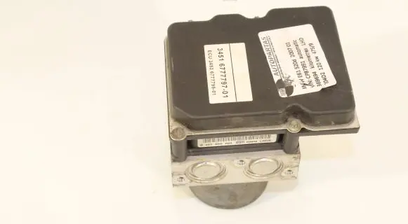 BMW 5 E60 E61 ABS Pump 6777799 6777797