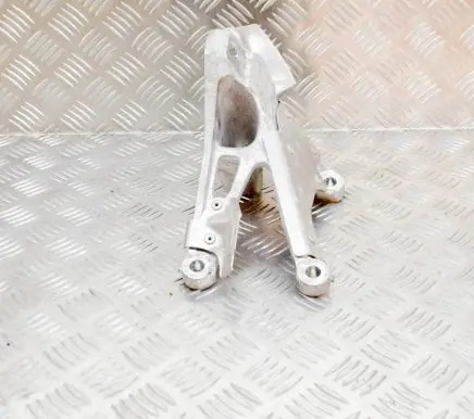 BMW M4 F82 F83 Engine mounting bracket 2284204