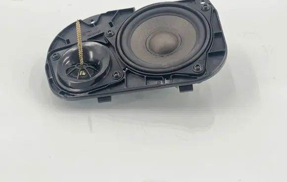 BMW 5 F10 F11 Panel speaker 65139239146