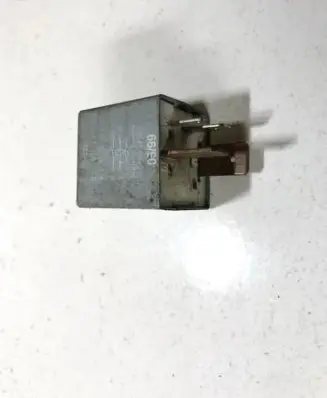 Skoda Fabia Mk1 (6Y) Other relay 357911253