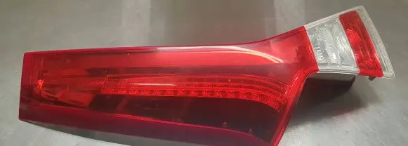 Volvo XC70 Rear/tail lights AD7VK