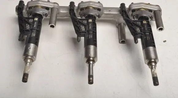 BMW 1 F20 F21 Fuel main line pipe 8665635