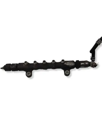 Toyota Corolla Verso AR10 Fuel main line pipe 11G03709