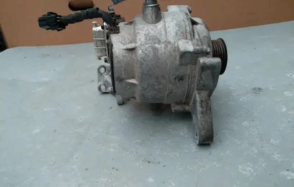 Hyundai Ioniq Generator/alternator 3789003900