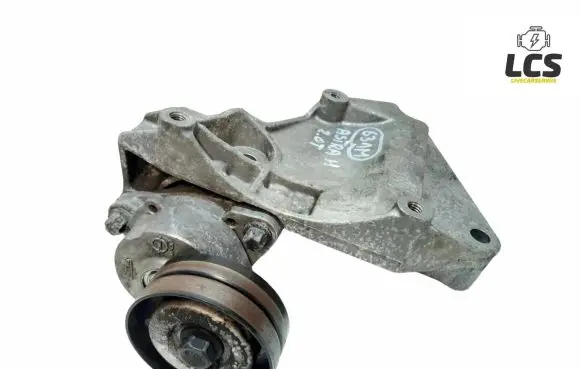 Opel Astra H Engine mounting bracket 9129341