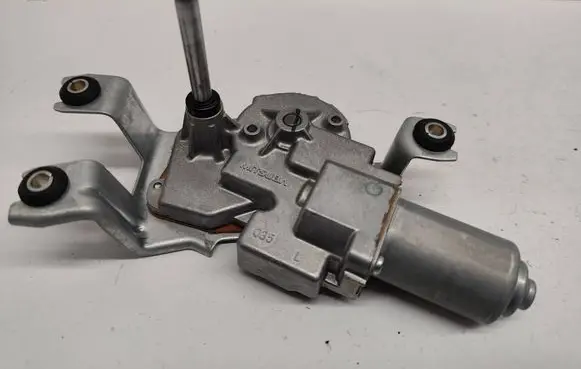BMW X3 G01 Rear window wiper motor 67637407264 7407264