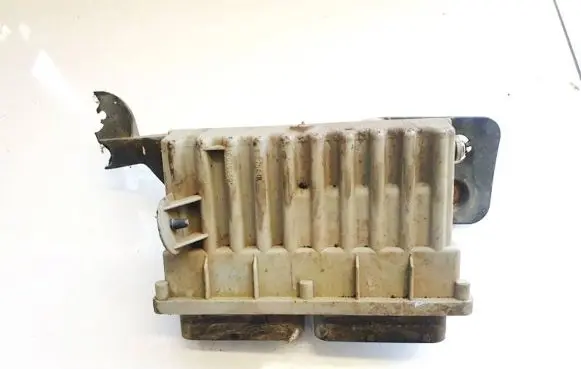 Opel Astra G Coolant fan relay 24410128 804021