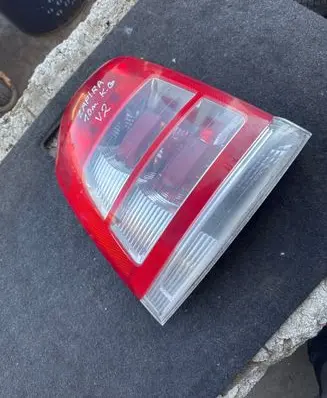 Opel Zafira B Rear/tail lights 13260853L 217201