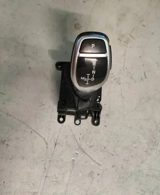BMW 3 F30 F35 F31 Gear shifter/selector 9291521