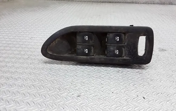 Renault Laguna II Electric window control switch