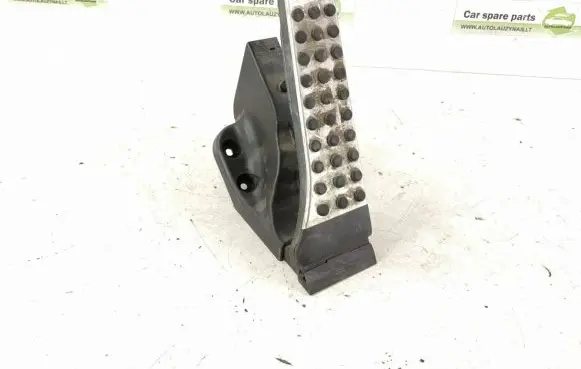 Mercedes-Benz E W213 Accelerator throttle pedal 2053000104 A2053000104