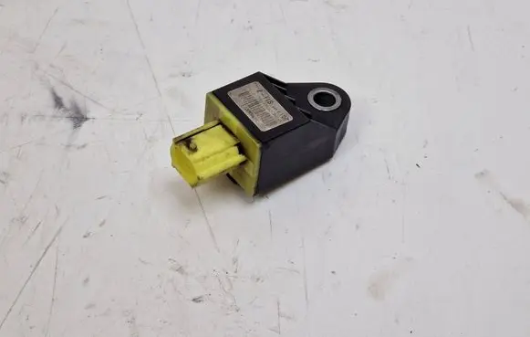Hyundai i40 Airbag deployment crash/impact sensor 959203Z100