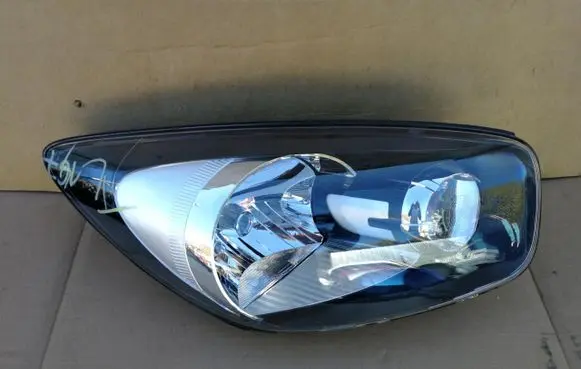 KIA Picanto Headlight/headlamp 92102-1Y0