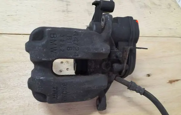 BMW 6 F06 Gran coupe Rear brake caliper 32349660