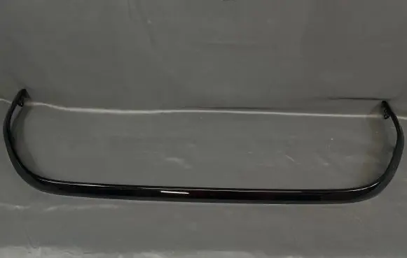Front bumper splitter molding