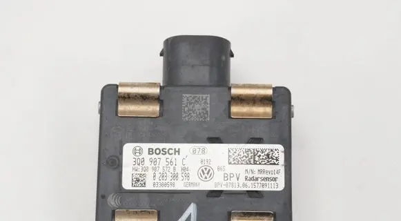 Volkswagen Golf VIII Distronic sensor radar 3Q0907561C 0203300598