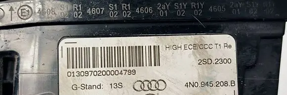 Audi A8 S8 D5 Tailgate rear/tail lights 4N0945208B