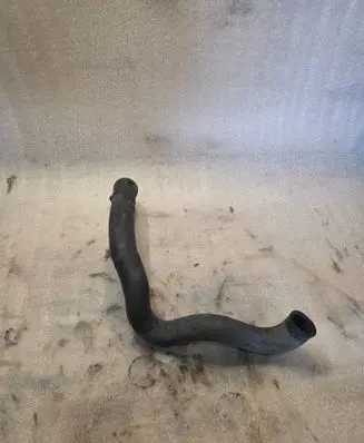 Audi A8 S8 D2 4D Engine coolant pipe/hose 