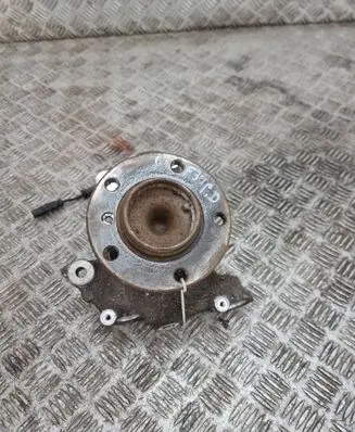 BMW 3 GT F34 Front wheel hub 