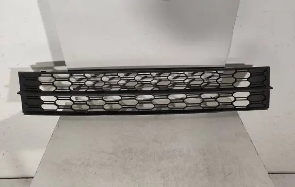 Skoda Octavia Mk3 (5E) Front bumper lower grill 5E0853677J