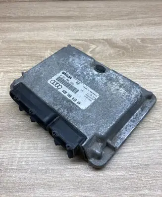 Audi A3 S3 8L Engine control unit/module ECU 038906018AH 028001693