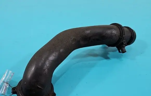 Intercooler hose/pipe