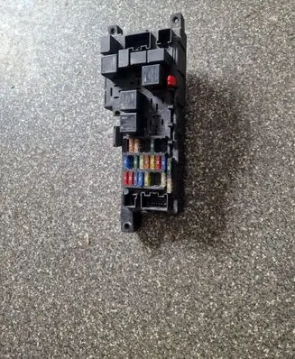 Volvo XC70 Fuse module