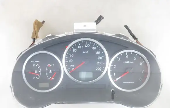 Subaru Impreza II Speedometer (instrument cluster) 85015E40